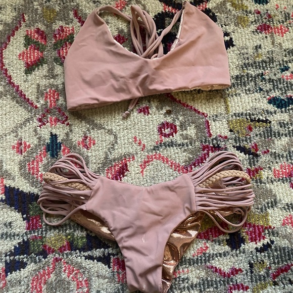 Gitchigami custom fully reversible seamless swimsuit - Picture 3 of 7